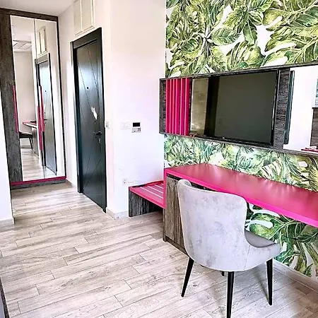 Del Medio 4* Podgorica