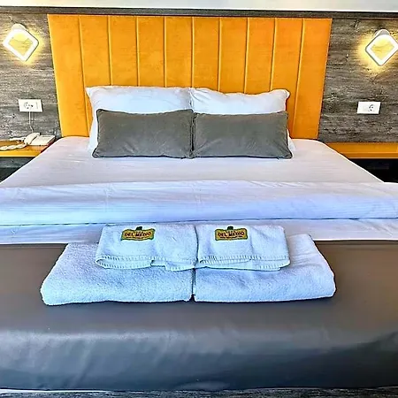 Del Medio Hotel Podgorica